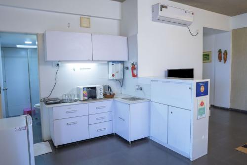 Equipped Kitchenette